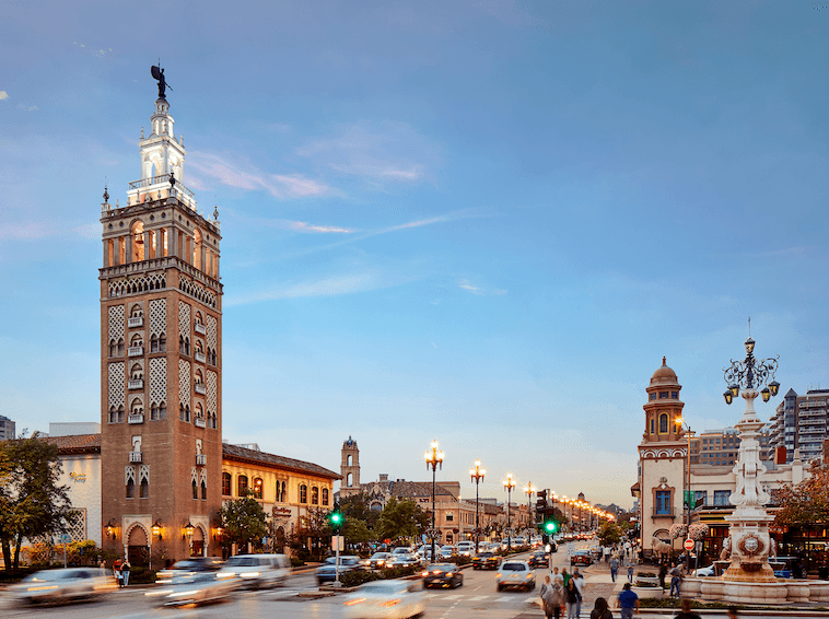 The flexible workplace provider enter Kansas City with Industrious Country Club Plaza.