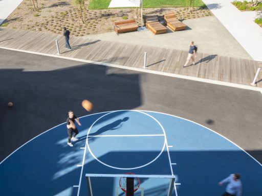 Taking breaks can ultimately help you be more productive.