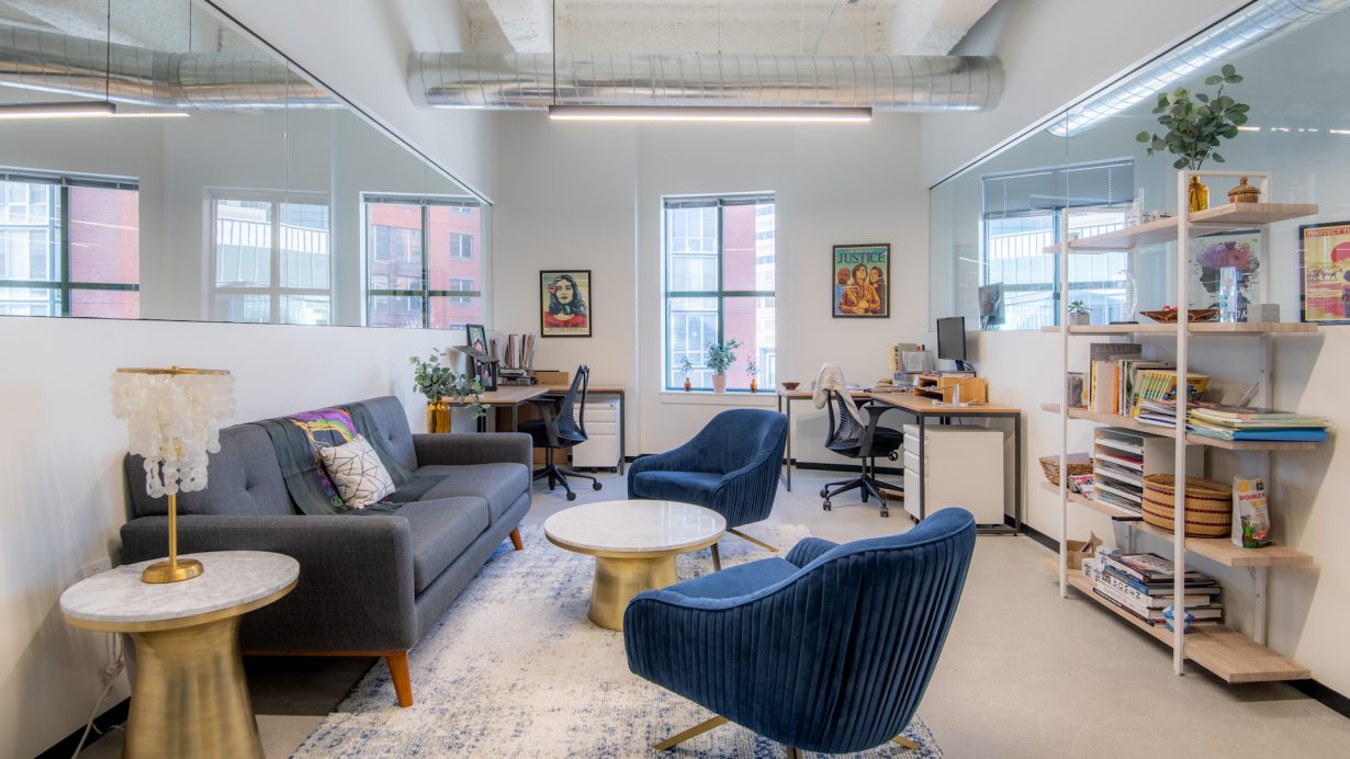 Members can put their company’s stamp onto their private office.