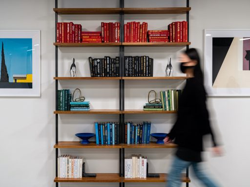 Industrious’ new guide can help with your team’s return to office planning.