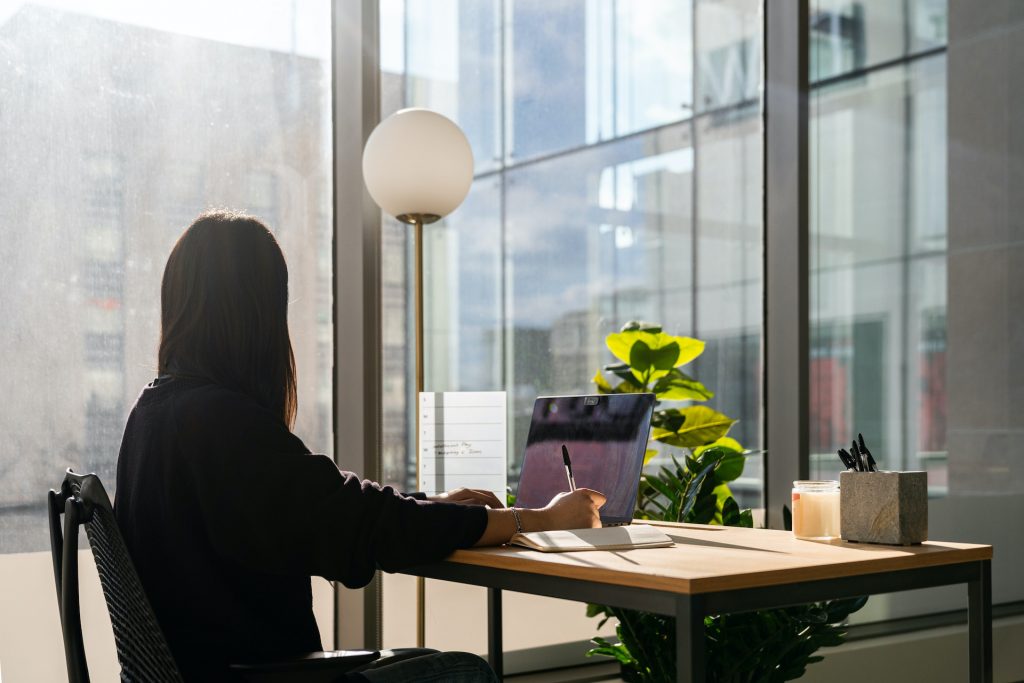 Personal preferences as well as role can shape your workstyle.