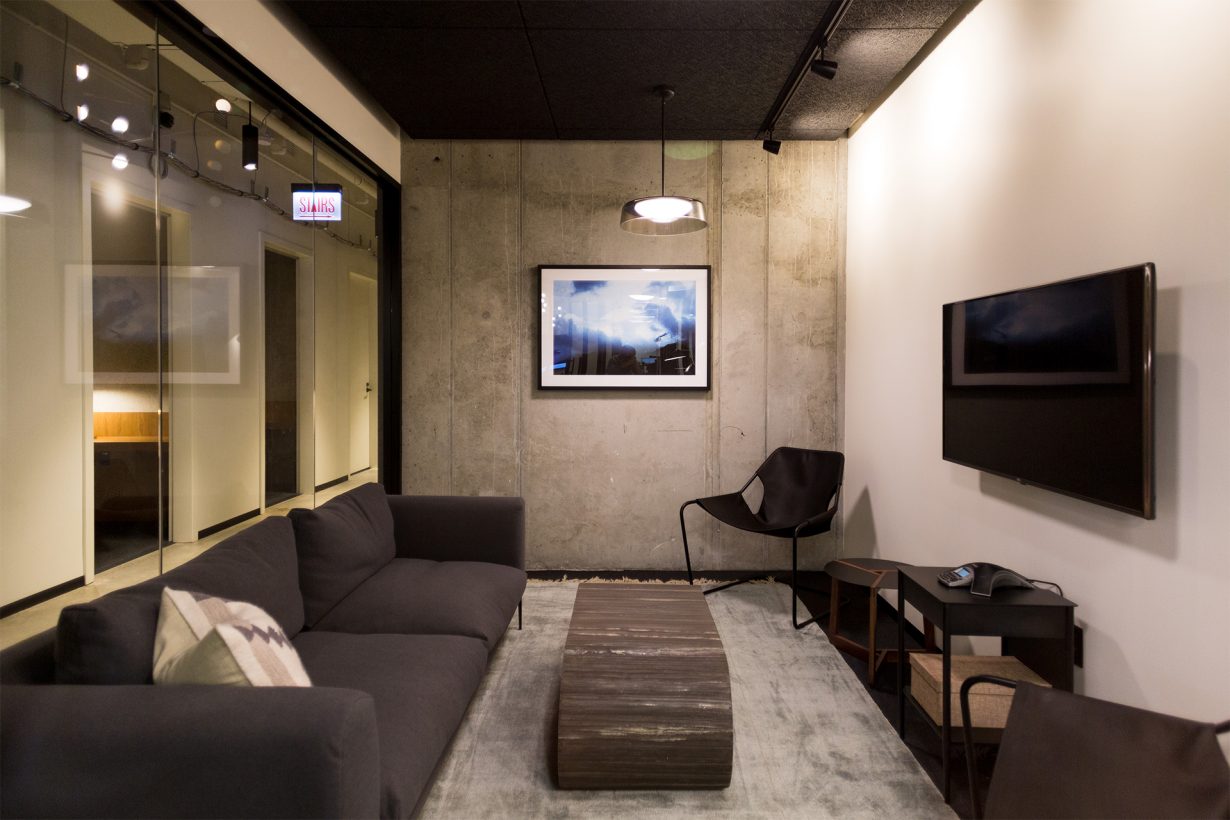 There are meeting and huddle spaces for groups of all sizes.