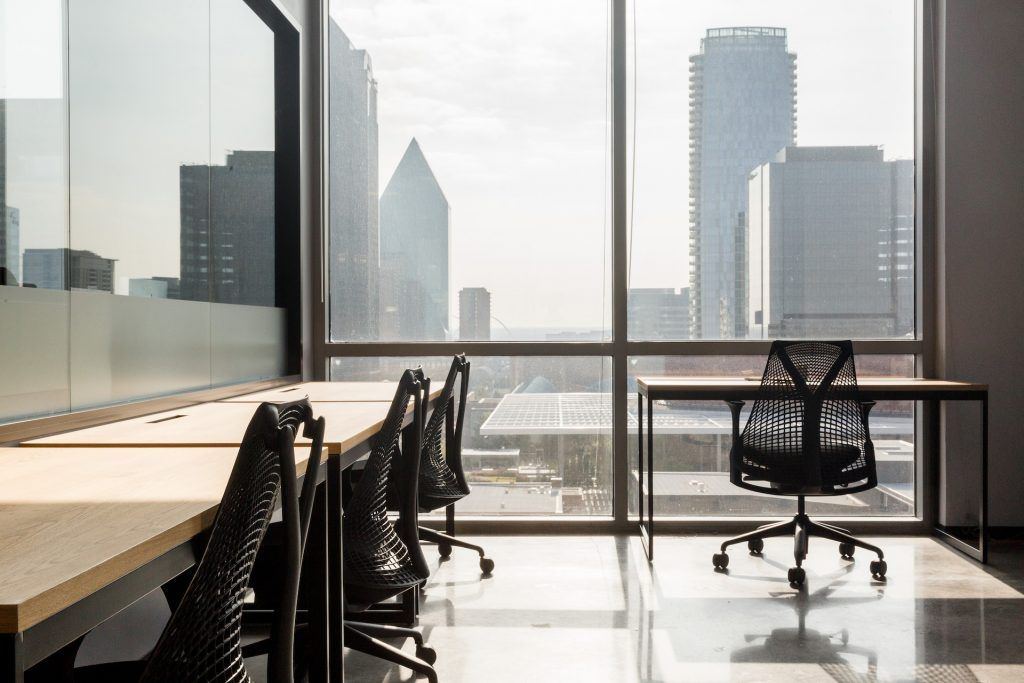 These top 2021 business trends stem from the COVID-19 pandemic.