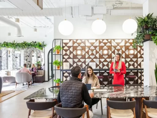 420 Nichols Road Country Club Plaza Kansas-City Missouri USA coworking & shared office space by Industrious